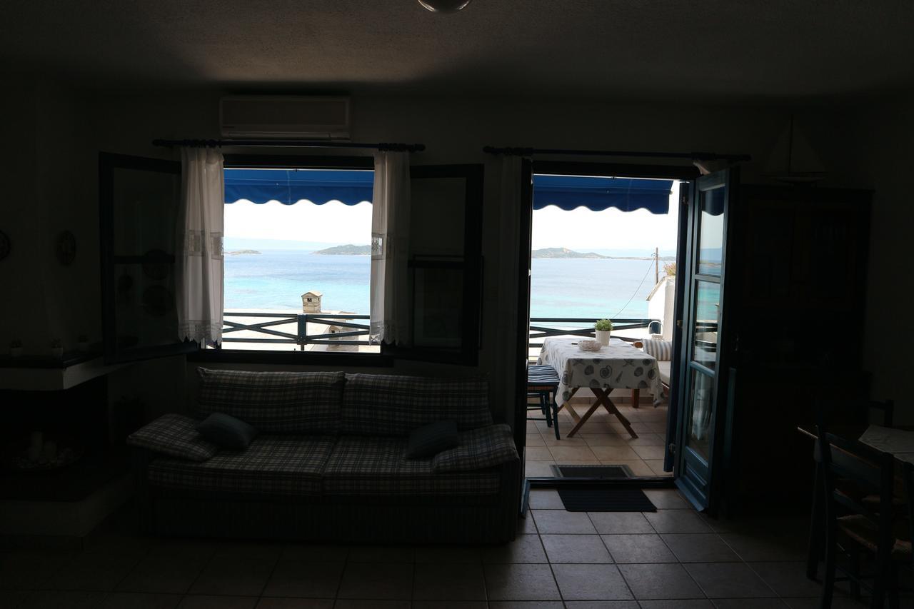 House With Marvelous View Apartment Ouranoupoli Luaran gambar