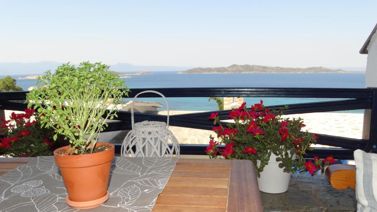House With Marvelous View Apartment Ouranoupoli Luaran gambar