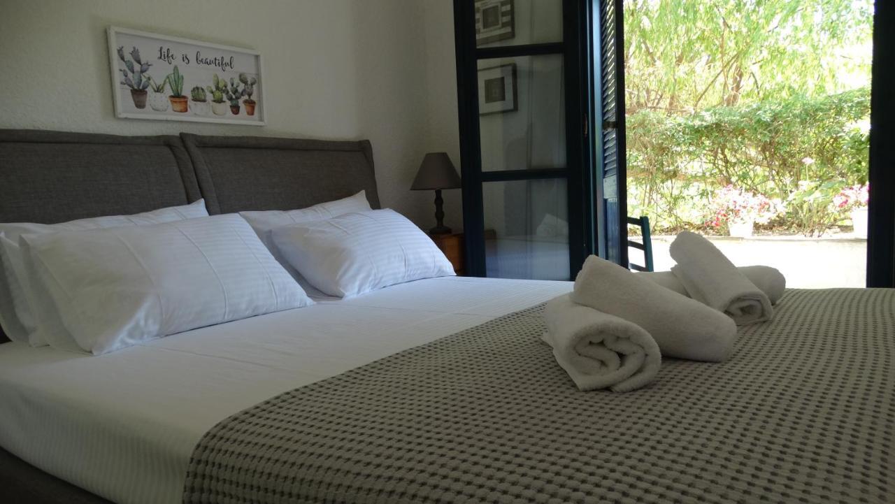House With Marvelous View Apartment Ouranoupoli Luaran gambar
